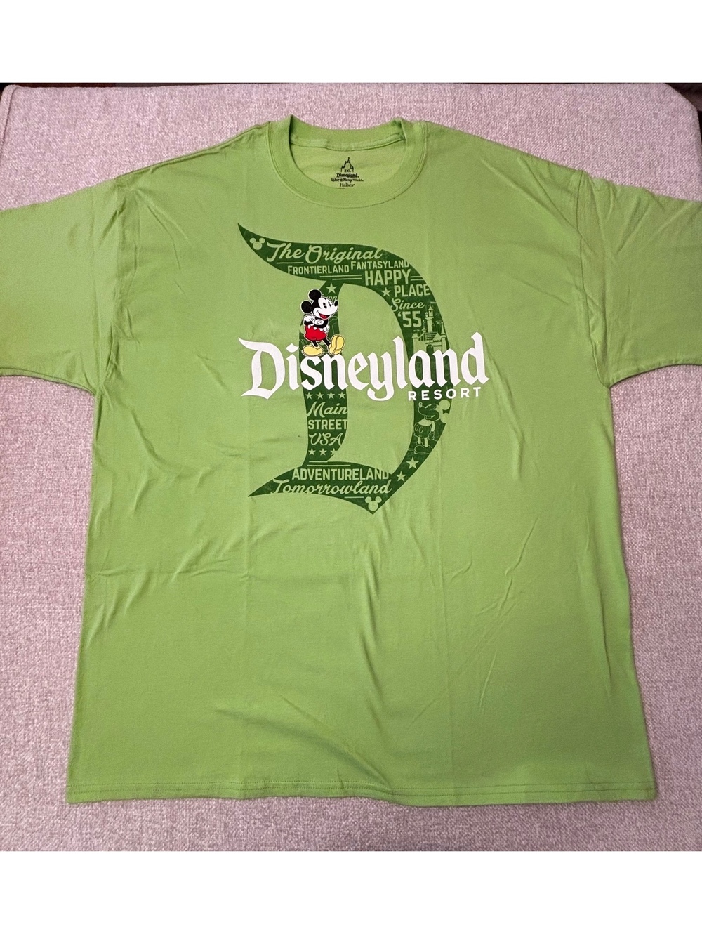 Disneyland/Walt Disney World Authentic Crewneck Graphic T-Shirt Green Size 2XL